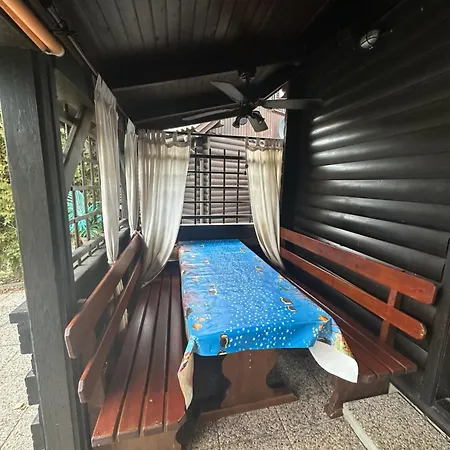 Apartma Leon 1 *