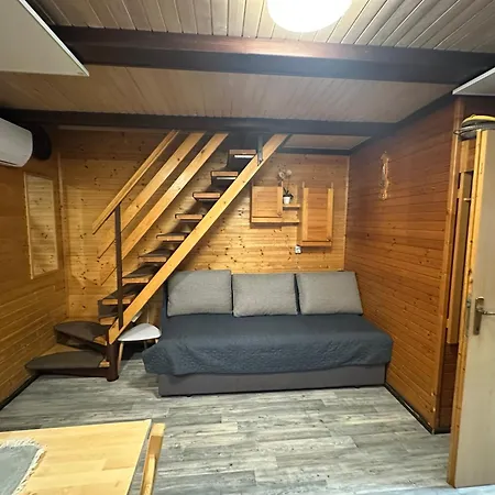 Apartma Leon 1 Apartment *